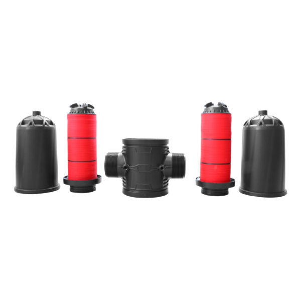 Filtro de agua 4", utilizado en sistemas de riego tecnificado para eliminar partículas, impurezas y contaminantes del agua, mejorando su calidad y haciéndola segura para el consumo humano o para aplicaciones industriales y comerciales.