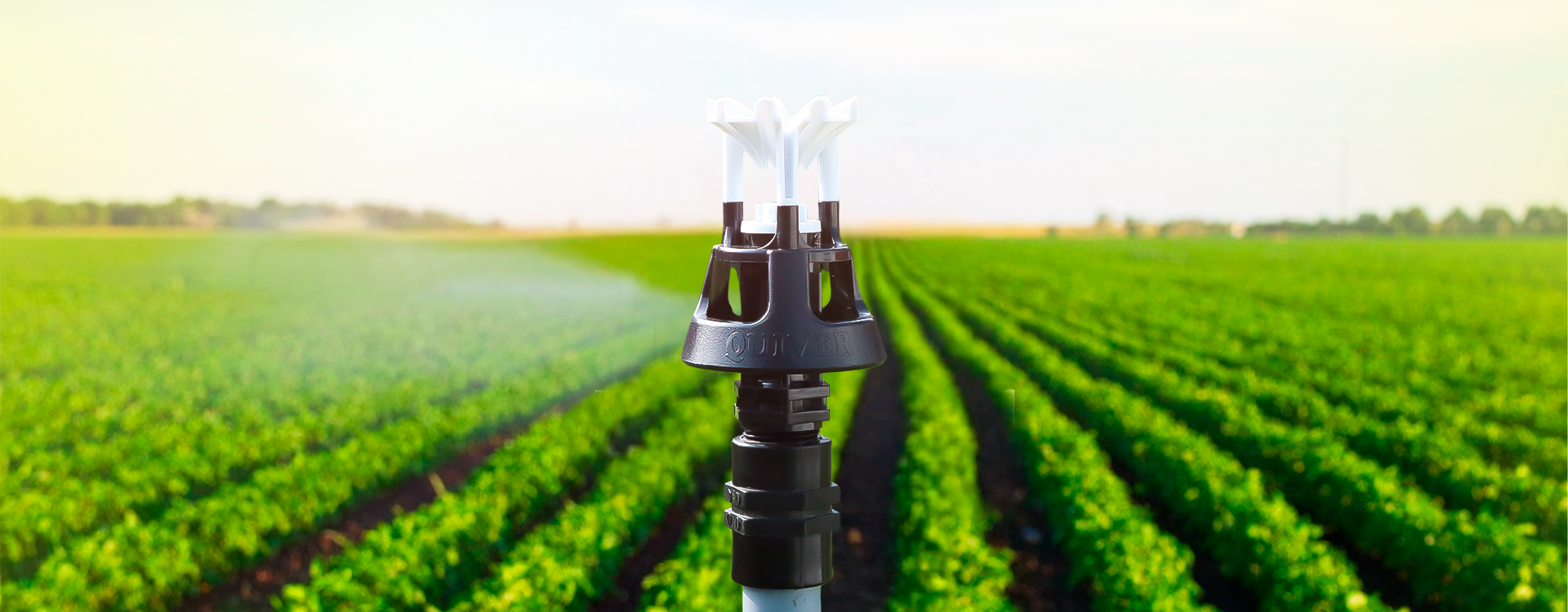Aspersor Wobbler de acción giratoria, ideal para riego uniforme en cultivos agrícolas